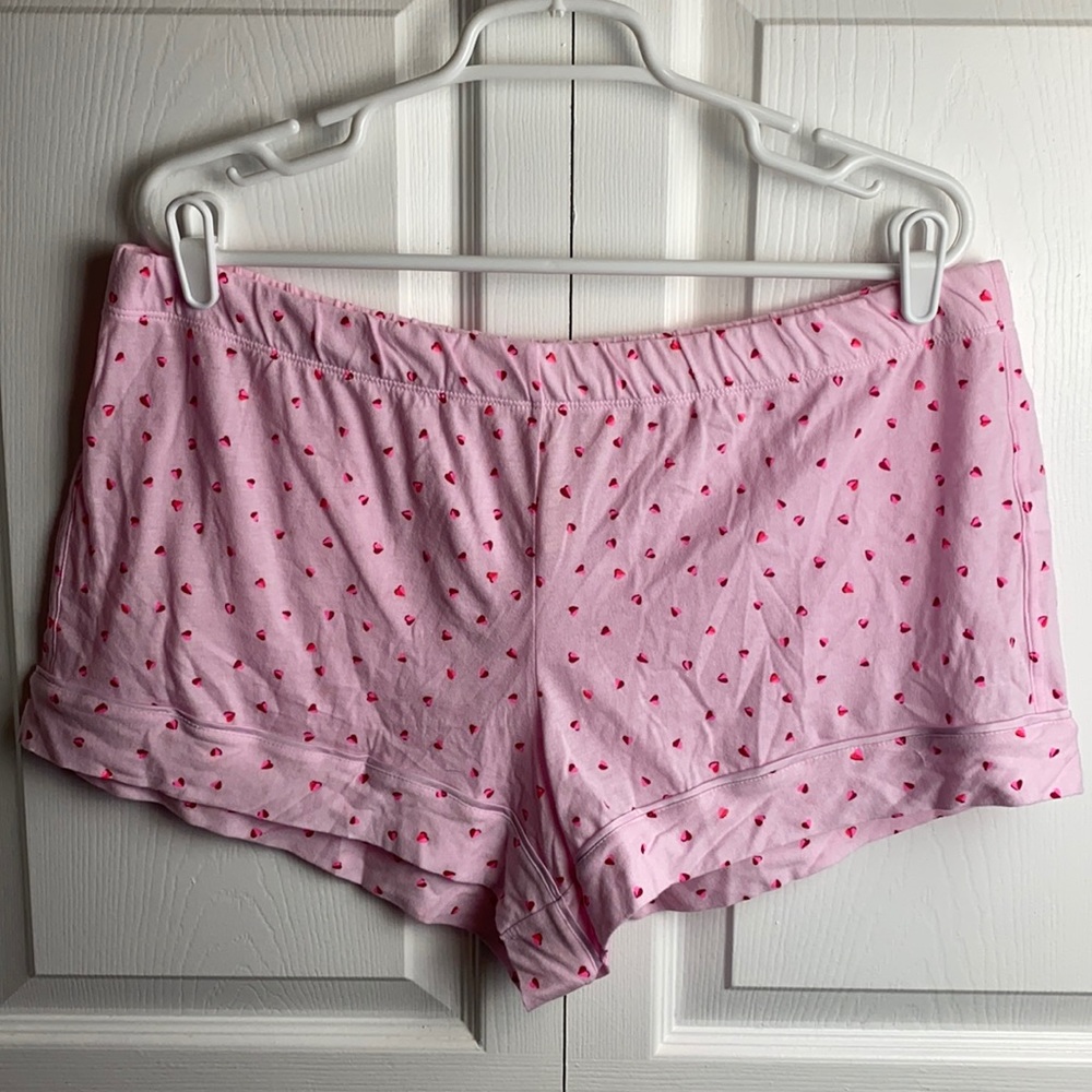 Victoria’s Secret sleepwear